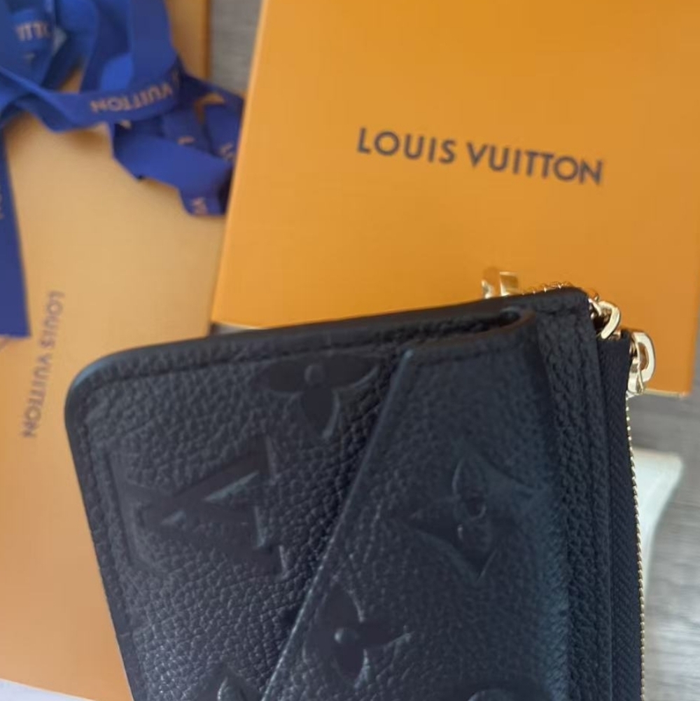 Louis Vuitton Card Holder Recto Verso - Picture 5 of 11